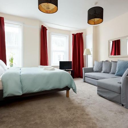 Stylish Town Centre Apartment Close To Beach And Shops 伯恩茅斯 外观 照片